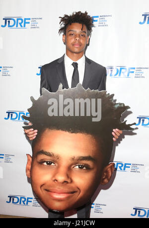 Beverly Hills, CA, USA. Januar 2017. 22. April 2017 - Beverly Hills, Kalifornien - Max Harris. JDRF LA Chapter's Imagine Gala im Beverly Hilton Hotel. Foto: AdMedia Credit: AdMedia/Alamy Live News Stockfoto