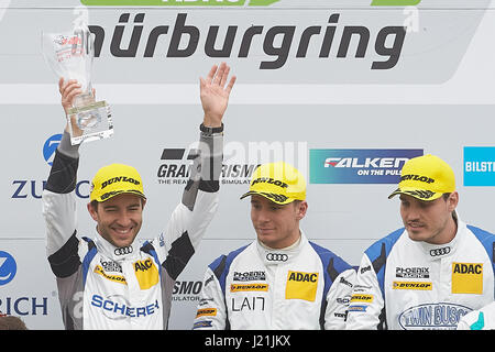 Nuerburg, Deutschland. 23. April 2017. Mike Rockenfeller (von links nach rechts), Nicolaj Moller Madsen Ad Dennis Busch aus dem Phoenix-Racing-Team gewann auf einen Audi R8 LMS die Qualifikationsrennen für das ADAC Zurich 24 h-Rennen am Nürburgring Race track in Nuerburg, Deutschland, 23. April 2017. Foto: Thomas Frey/Dpa/Alamy Live News Stockfoto