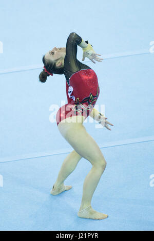 Cluj-Napoca, Rumänien. 23. April 2017. Pauline Schaeffer führt Onfloor während der Frauen Finale auf die europäischen Männer und Frauen künstlerische Gymnastik-Meisterschaften in Cluj-Napoca, Rumänien. 23.04.2017 Kredit: Cronos/Alamy Live-Nachrichten Stockfoto