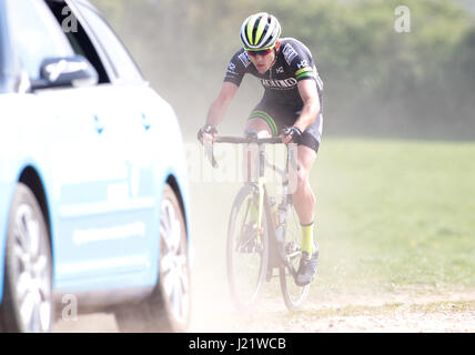 Rutland, UK. 23. April 2017. Rutland - Melton CiCLE Classic 2017. Foto: Konkurrenten Fahrt auf der "Somerberg". Foto von Dan Matthams Fotografie. Bildnachweis: Daniel Matthams/Alamy Live-Nachrichten Stockfoto