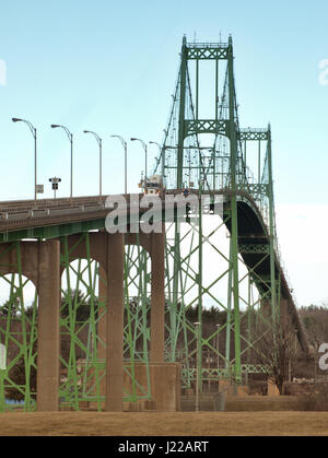 Alexandria Bay, New York, USA. 10. März 2017.  Blick auf die tausend Inseln-Brücke von der US Customs and Grenzen Behörde erdet New York Stockfoto