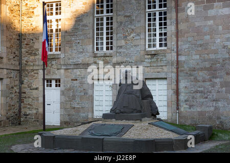 Die Skulptur La Douleur (Schmerzen) von Francis Renaud wurde als Hommage an die Casualites des ersten Weltkriegs am 2. Juli 1922 abgeschlossen ich.  Das Modell Marie Louise Gaulti Stockfoto