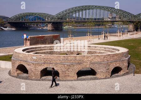 Deutschland, Köln, Gründung der ehemaligen Drehscheibe für Dampflokomotiven im Stadtteil Deutz. Stockfoto