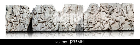 Releif Marmorskulpturen aus dem Fries rund um den Parthenon Block XXXVII, XLI 100 bis 114. Aus dem Parthenon von der Akropolis in Athen. Ein britischer Stockfoto