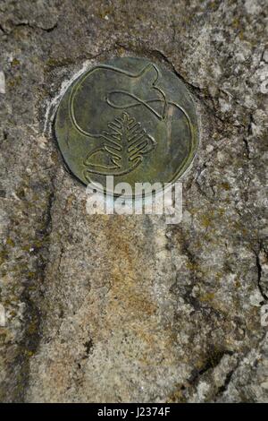 Symbol in Marko Pogačnik "Solar Plexus Europas"-Installation. Ort wo InMusic Festival statt. Stockfoto
