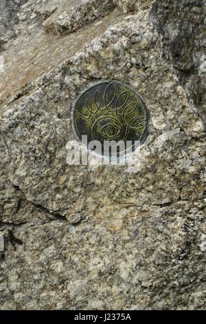 Symbol in Marko Pogačnik "Solar Plexus Europas"-Installation. Ort wo InMusic Festival statt. Stockfoto
