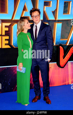 London, UK. 24. April 2017. Jennifer Holland & James Gunn an europäischen Gala of GUARDIANS von der GALAXY Vol. 2 Apollo Hammersmith London Manday 24. April 2017 Credit: Peter Phillips/Alamy Live News Stockfoto