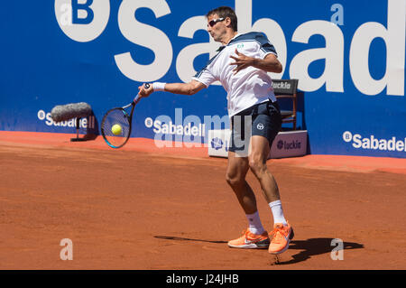 Barcelona, Spanien. 25. April 2017. Spanischer Tennisspieler Tommy Robredo in einer ersten Runde Spiel gegen Yuichi Sugita bei "Barcelona Open Banc Sabadell - Trofeo Conde de Godó". Bildnachweis: David Grau/Alamy Live-Nachrichten. Stockfoto