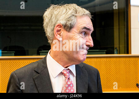 Brüssel, Belgien. 25. April 2017. Michael Ignatieff, Rektor der CEU während der Konferenz über die Zukunft von der Central European University im Europäischen Parlament Hauptquartier in Brüssel, Belgien auf 25.04.2017 von Wiktor Dabkowski Credit: Wiktor Dabkowski/ZUMA Draht/Alamy Live News Stockfoto