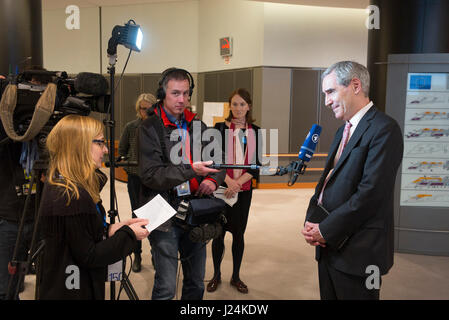 Michael Ignatieff, Rektor der CEU während der Konferenz über die Zukunft von der Central European University im Europäischen Parlament Hauptquartier in Brüssel auf 25.04.2017 von Wiktor Dabkowski | weltweite Nutzung Stockfoto