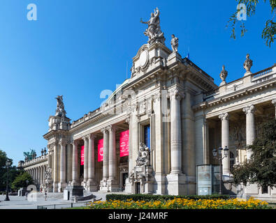 Eingang zum Grand Palais, Paris, Frankreich Stockfoto