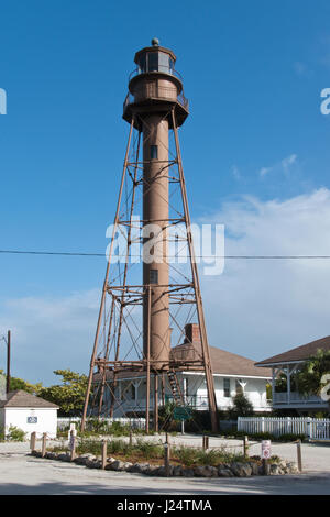 98-Fuß hohen Eisen Sanibel Island Leuchtturm war zuerst im Jahre 1884, beleuchtet auf Sanibel Island, eine vorgelagerten Insel in der Nähe von Fort Myers, Florida. Stockfoto