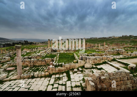 Die antike römische Stadt von Jerash in Jordanien im Frühjahr. Stockfoto