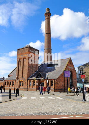 Das Restaurant Pumphouse, Albert Dock, Liverpool, Merseyside Stockfoto