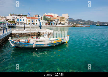 Agios Nikolaos, eine Küstenstadt auf der griechischen Insel Crete.Saint Nicholas, Kriti, Mittelmeer Stockfoto