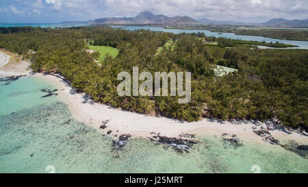 Luftaufnahme: Ile Aux Cerfs - Freizeit-Insel, Mauritius Stockfoto