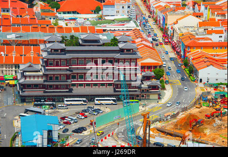 Luftaufnahme des Toothe Relikt-Buddha-Tempel und Chinatown in Singapur Stockfoto