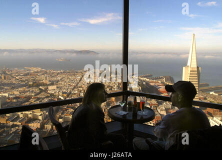 San Francisco, USA: Skybar mit Blick in Richtung Sausalito Stockfoto