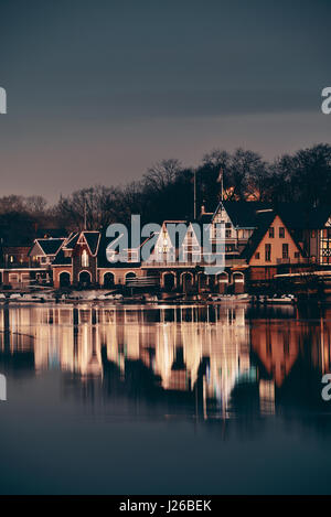 Boathouse Row in Philadelphia als historische Wahrzeichen. Stockfoto