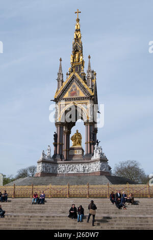 Das Albert Memorial in Kensington Gardens, London, England, UK, Europa Stockfoto