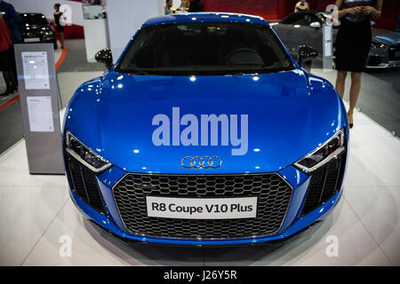 Belgrad, Serbien - 23. März 2017: Neuer Audi R8 Coupé V10 Plus präsentiert auf Belgrad 53. Internationalen Automobilausstellung - MSA (OICA). Stockfoto