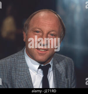 Deutscher Fußballer Uwe Seeler, Deutschland 1980er Jahre. Deutsche Fußball-Spieler Uwe Seeler, Deutschland der 80er Jahre. Stockfoto