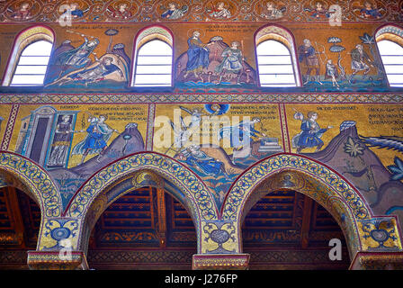 Norden Wandmosaiken, die Szenen aus der Bibel in der Norman-byzantinischen mittelalterlichen Kathedrale von Monreale, Provinz von Palermo, Sizilien, Italien. Stockfoto
