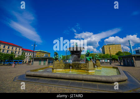 Fünf Kontinenten Zimmerbrunnen in Jarntorget Square, Göteborg, Schweden Stockfoto