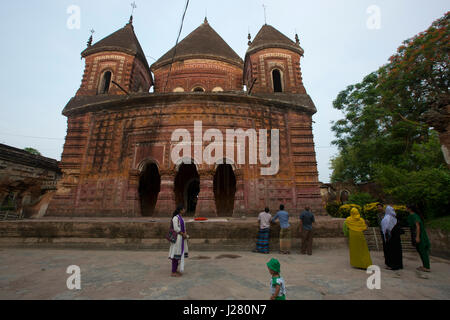 Der Pancharatna Govinda Tempel in Puthia in Rajshahi, Bangladesch. Stockfoto