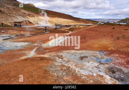 Geothermische Gebiet Krýsuvík im Reykjanesfólkvangur Park in Island Stockfoto