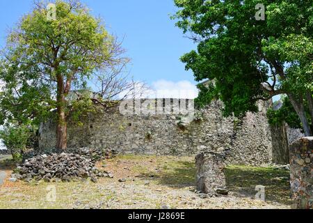 St. JOHN, US VIRGIN ISLANDS - Blick auf das historische Wahrzeichen Annaberg Zuckerplantage Ruinen in Virgin Islands Nationalpark auf der nort Stockfoto