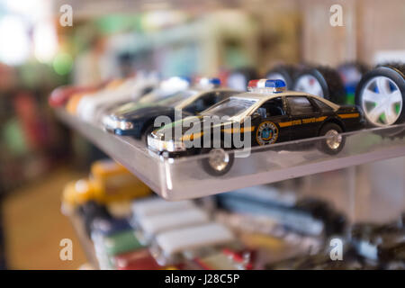 Polizei Spielzeugautos Stockfoto