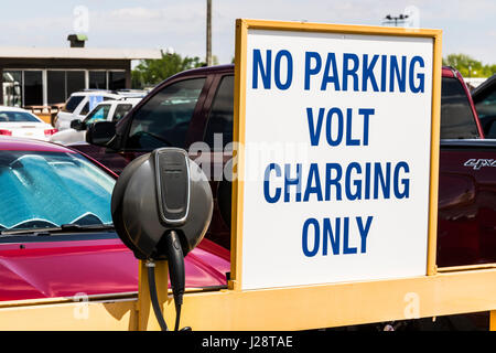 Marion - ca. April 2017: Sondergebiet an der General Motors Metall Herstellung Division beiseite für die Aufladung des Chevrolet Volt EV Elektro Fahrzeug Stockfoto