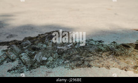 Schließen Sie herauf Eis Schlauch am Boden. (Tiefenschärfe) Stockfoto