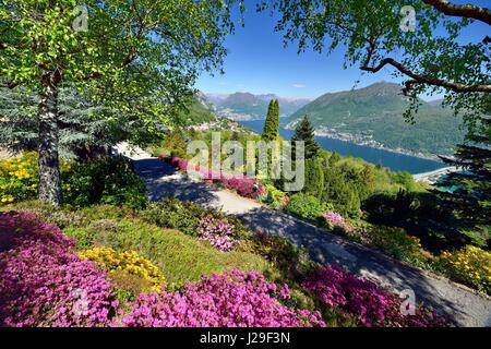 Blick vom Parco San Grato am Luganersee mit See Damm von Melide, Carona, Lugano, Kanton Tessin, Schweiz Stockfoto