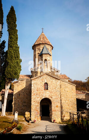 Berühmte Ikalto Kloster in Kachetien Region, Georgien an einem sonnigen Tag Stockfoto