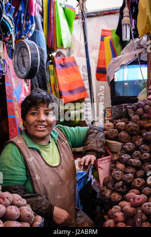 Arequipa, Peru, die Markthalle, Arequipa Markt entstand nach Plänen von Gustave Eiffel, der Erbauer des Eiffelturms Stockfoto