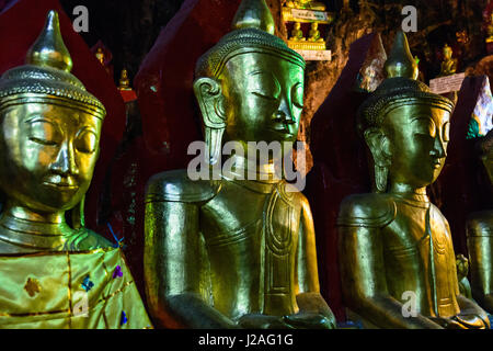 Myanmar (Burma), Shan, Pindaya, die prächtigen Höhle von Pindaya beherbergt mehr als 8000 Buddhafiguren auf mehreren Etagen Stockfoto