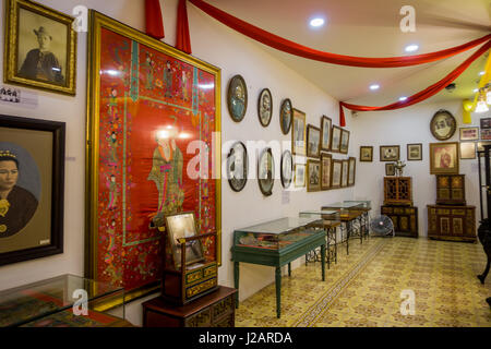 Pinang Peranakan Mansion, ein Museum mit Antiquitäten und präsentiert Peranakans Zoll, Interior Design und Lifestyle, Malaysia Stockfoto