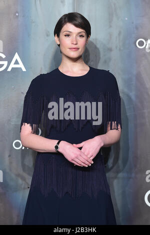 Gemma Arterton, Teilnahme an der Lost in Space Veranstaltung zur Feier des 60. Jahrestages der OMEGA Speedmaster hielt in der Turbinenhalle, Tate Modern, 25 Sumner Street, Bankside, London. Stockfoto