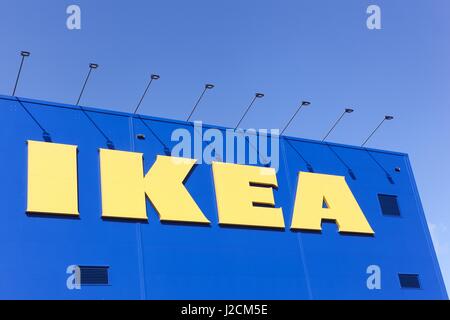 Odense, Dänemark - 2. April 2017: IKEA Einrichtungshaus. IKEA ist eine multinationale Unternehmensgruppe, Entwürfe, bereit-zu-zusammenbauen Möbel verkauft Stockfoto