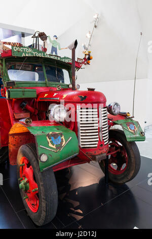 Australien, Canberra, National Museum of Australia, sah Arzt Wagen, Reisen, Haus und Werkstatt des australischen Tool Smith Harold Wright, 1935-1969 Stockfoto