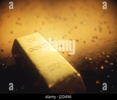 Goldbarren 1000 Gramm, in der Mitte des gold-Nuggets. Gold Exploration und Bergbau-Konzept. Stockfoto