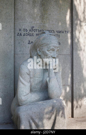 Bulgarien, Mittelgebirge, Koprivshtitsa, Denkmal der Mutter des revolutionären Dimcho Debelyanov Stockfoto