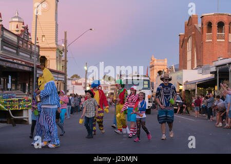 Charters Towers, Australien. 28. April 2017. Teilnehmer in der 40. Charters Towers Country-Musik-Parade, Charters Towers, Australien Credit: Sheralee Stoll/Alamy Live News Stockfoto