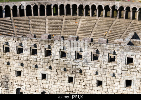 Repräsentative Modell der historischen alten antiken Stadt Aspendos Amphitheater, Antalya im Miniatürk, Istanbul.Miniaturk ist ein Miniaturpark in Istanbul Stockfoto