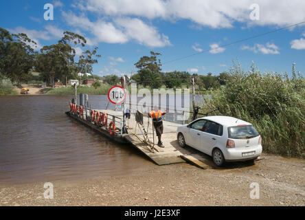 Malgas am Breede River mit der letzten Hand betrieben Ponton in der Nähe von Swellendam Overberg Western Cape Südafrika Stockfoto