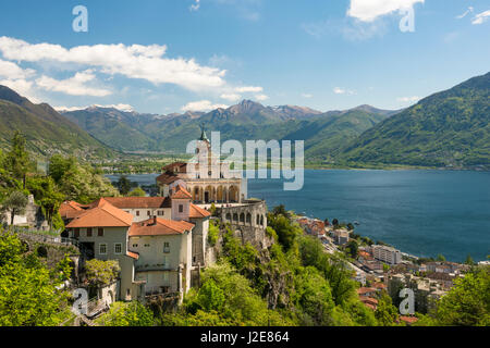 Wallfahrtskirche Madonna del Sasso, Lago Maggiore und die Berge, Orselina, Locarno, Kanton Tessin, Schweiz Stockfoto