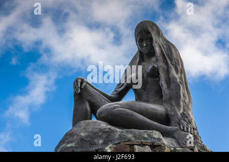 Deutschland, Rheinland-Pfalz, St. Goarhausen, Statue der Meerjungfrau sterben Loreley am Rhein Stockfoto