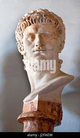 Statue Skulptur Büste des römischen Kaisers Nero Capitoline Museum, Rom, Italien Stockfoto